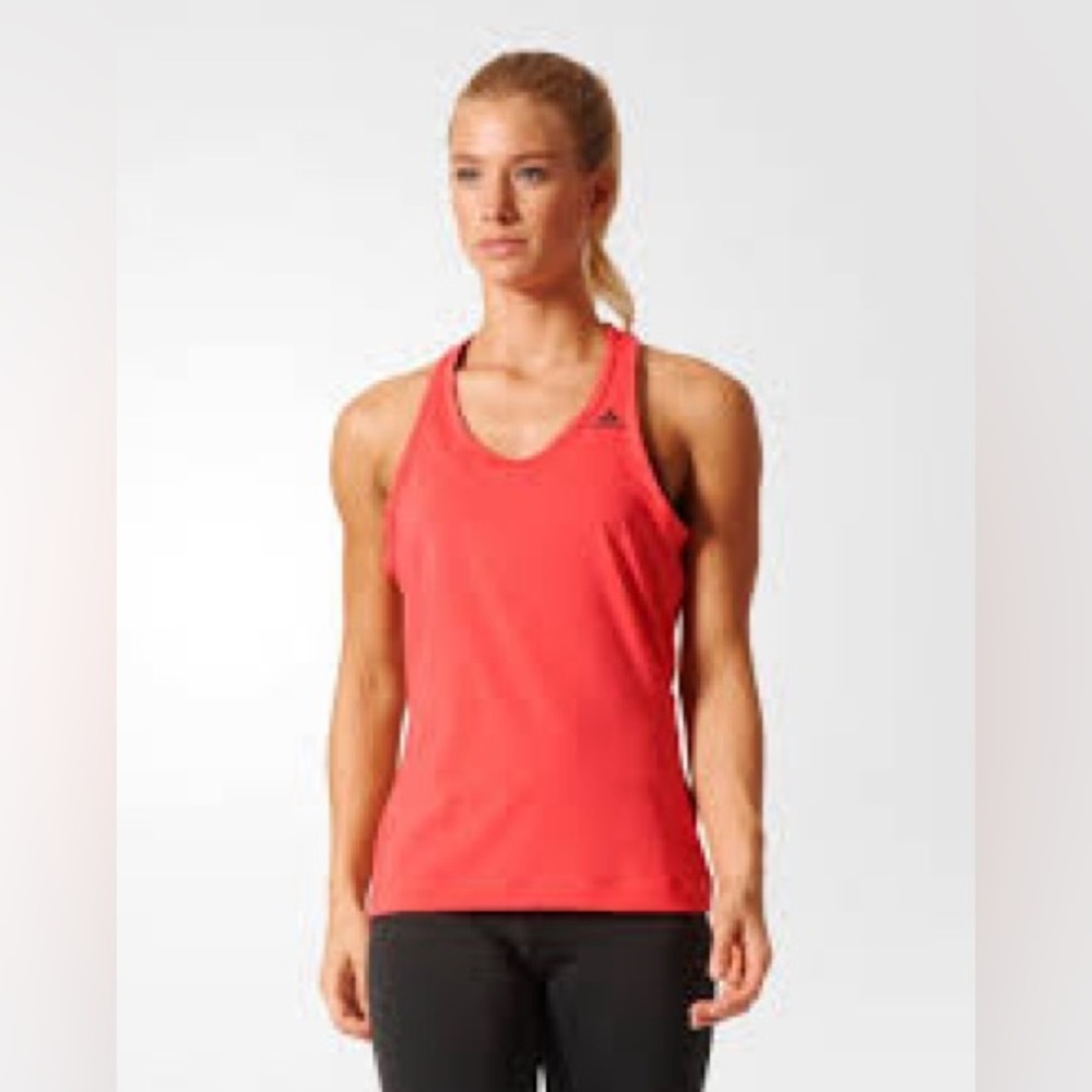 🌸2 for $35 NWT ADIDAS Training Designed 2 Move Tank Top climate size S Pink
